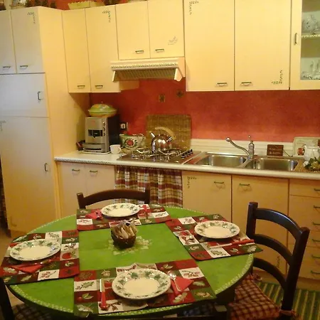 לינה וארוחת בוקר B&B Locanda Tre Pini קייטי