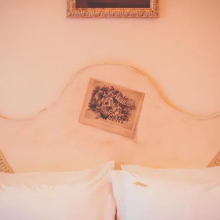 B&B Locanda Tre Pini ベッド・アンド・ブレックファスト キエーティ