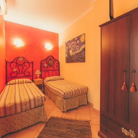 לינה וארוחת בוקר B&B Locanda Tre Pini *