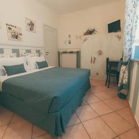 B&B Locanda Tre Pini לינה וארוחת בוקר קייטי